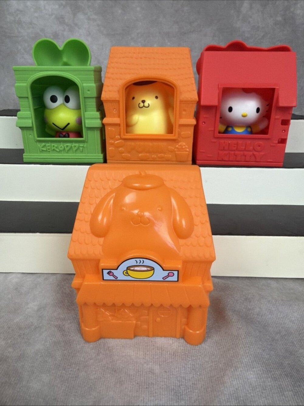 Sanrio Hello Kitty Lot of 4 McDonald’s Happy Meal Toy Houses Shops Figures 2016
